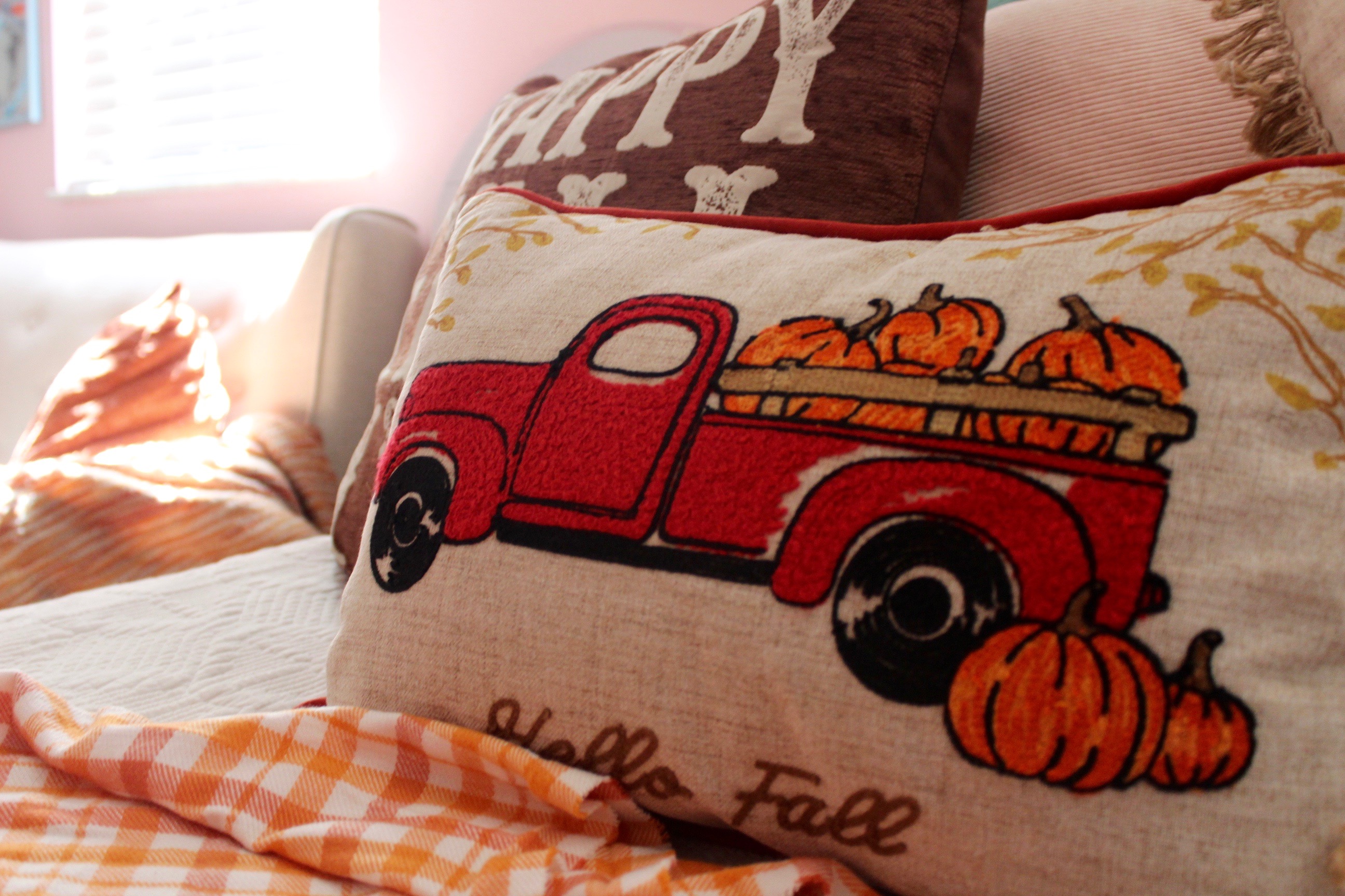 Fall Starter Pack – Everything You Need For Fall – Decor, Treats, Beauty and More!