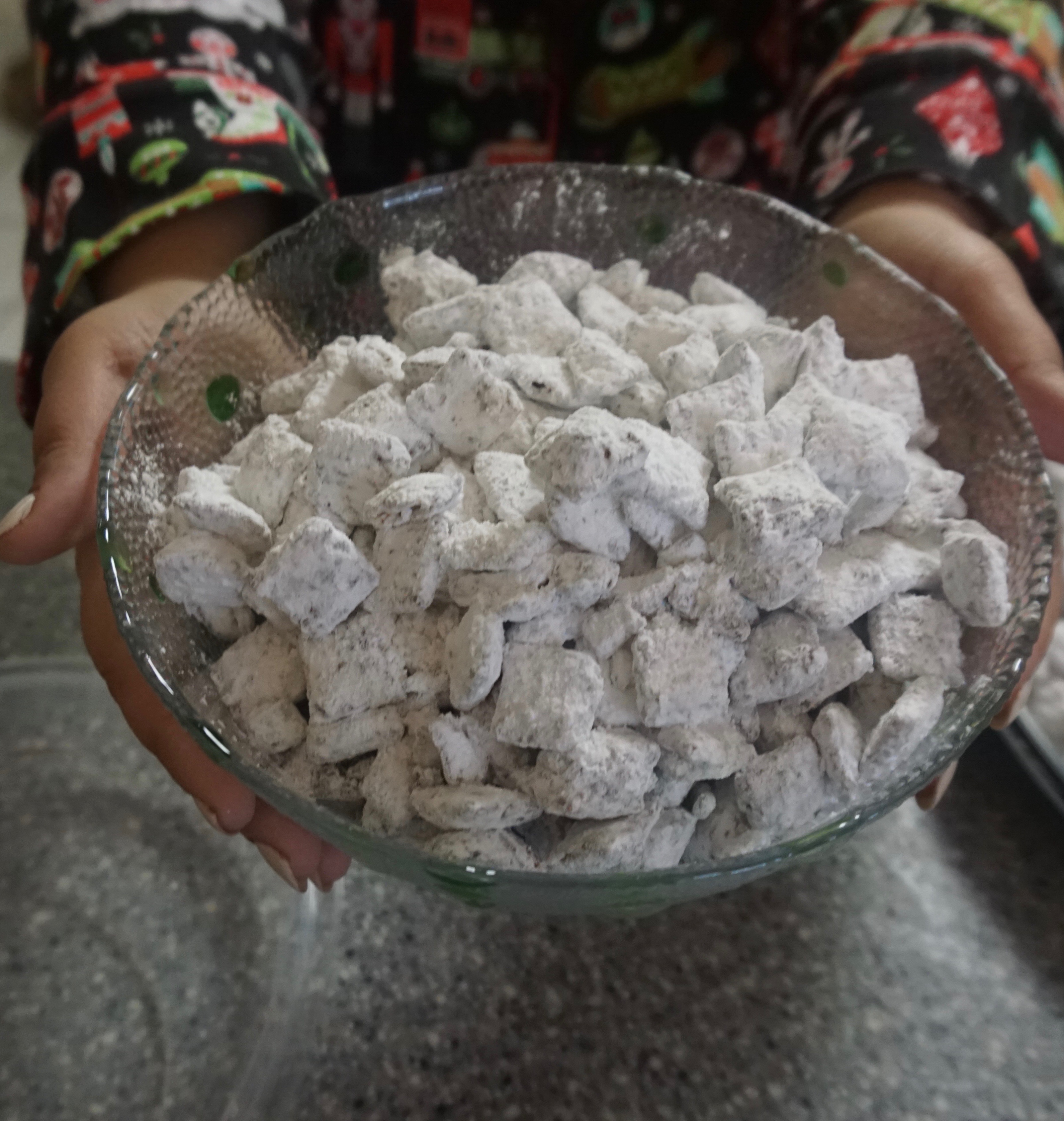 Up On The House Top “Reindeer Chow” – Quick and Easy Recipe
