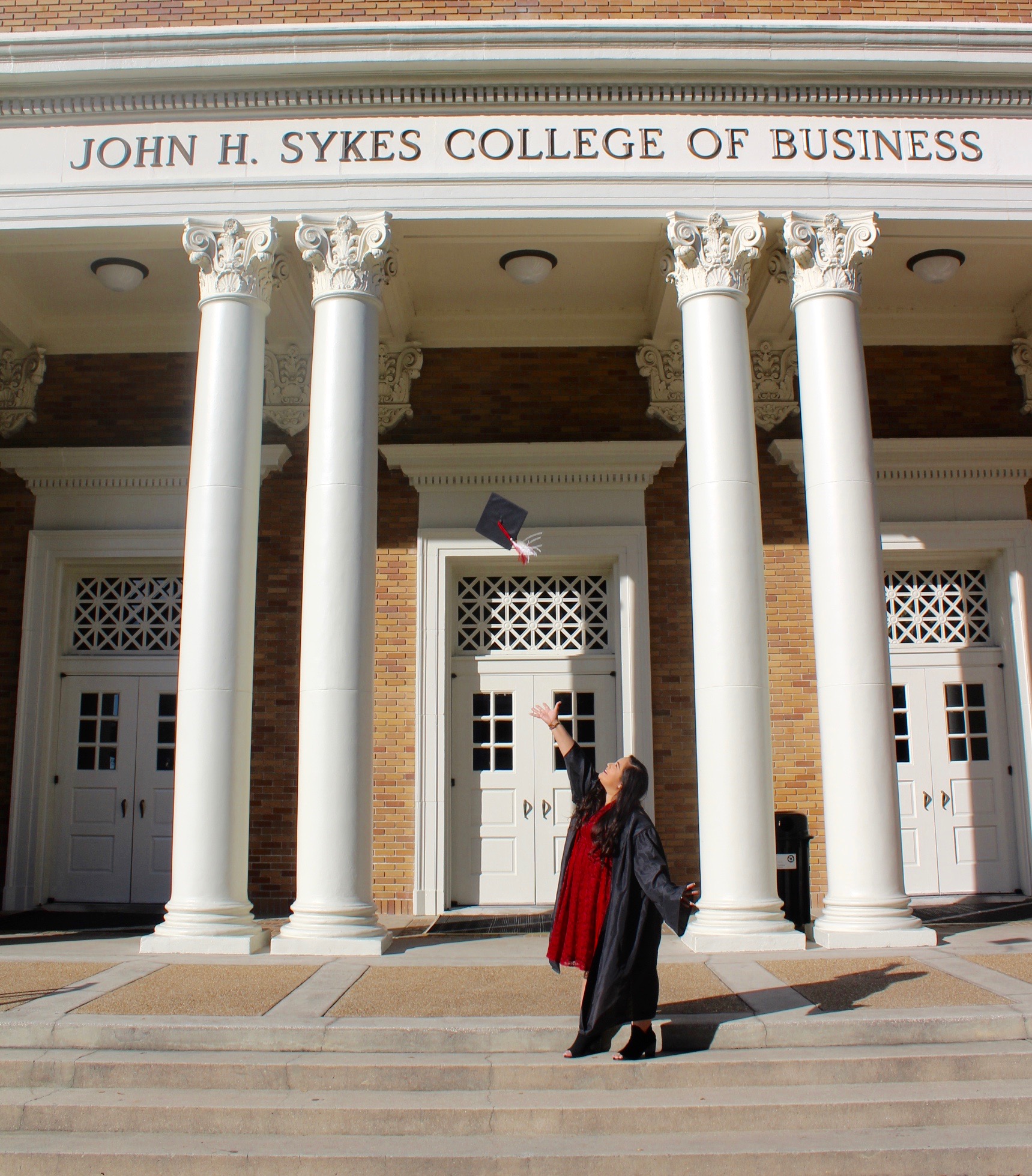 A Letter To A Graduate Girl Boss