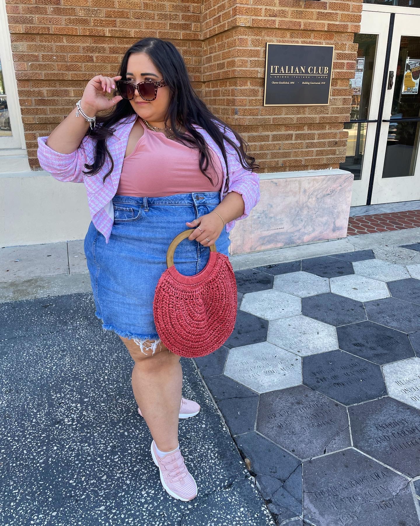 Girl Boss on the Move OOTD | Pastels & Girl Boss Vibes Only